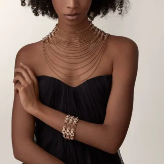 Agrafe-halsband, halvpavé Agrafe-halsband, halvpavé