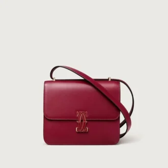 Axelväska, Mini, Double C De Cartier – Körsbärsrött kalvskinn, guld och körsbärsröd emaljfinish – Cartier