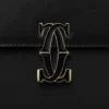 Axelväska, Mini, Double C De Cartier – Svart kalvskinn, guld- och svart emaljfinish – Cartier Axelväska, Mini, Double C De Cartier – Svart kalvskinn, guld- och svart emaljfinish – Cartier