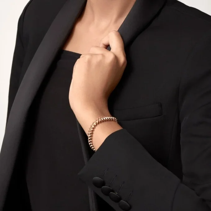 Clash De Cartier-armband, flexibelt, medelstor modell Clash De Cartier-armband, flexibelt, medelstor modell