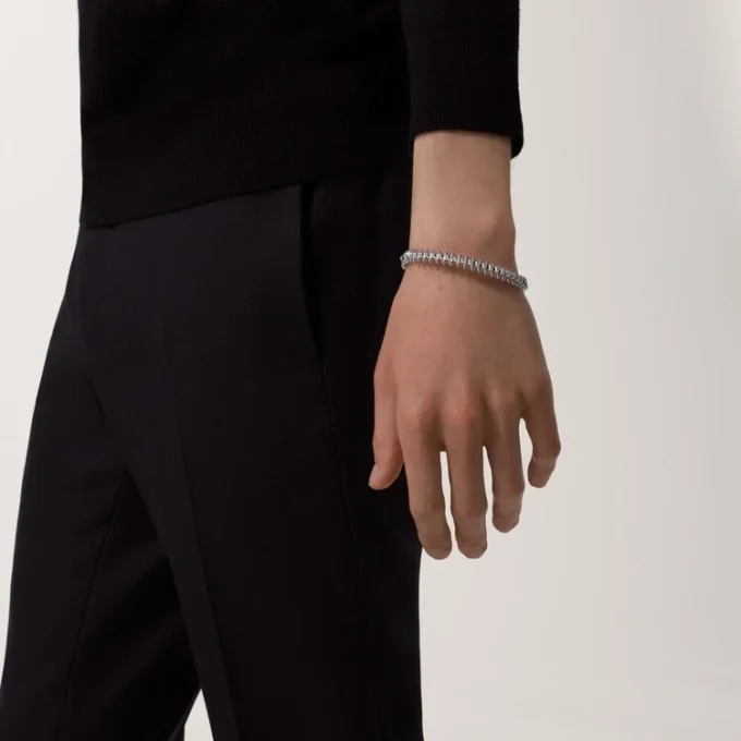 Clash De Cartier-armband, medelstor modell Clash De Cartier-armband, medelstor modell