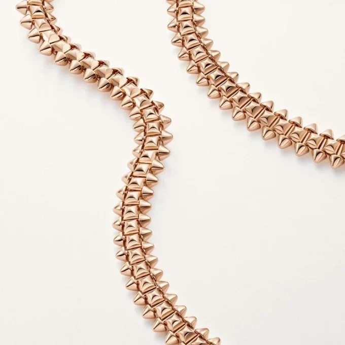 Clash De Cartier-halsband, flexibelt, liten modell Clash De Cartier-halsband, flexibelt, liten modell