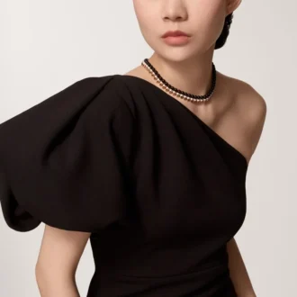 Clash De Cartier-halsband, flexibelt, onyx, extra stor modell, diamanter Clash De Cartier-halsband, flexibelt, onyx, extra stor modell, diamanter