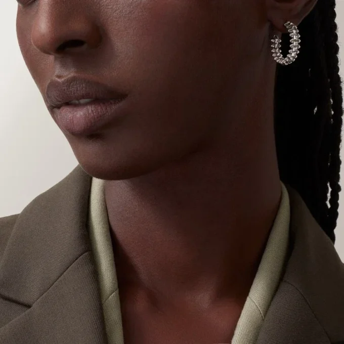 Clash De Cartier hoop-örhängen, liten modell Clash De Cartier hoop-örhängen, liten modell