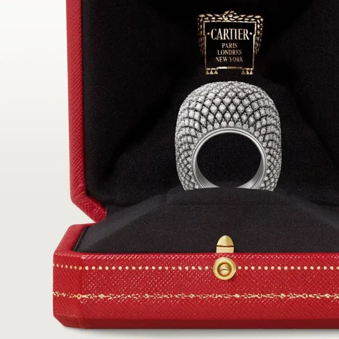 Coussin De Cartier-ring