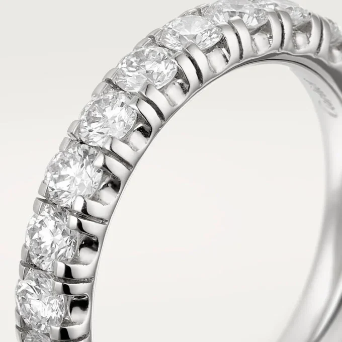 Etincelle De Cartier vigselring – platina, diamanter – Cartier