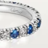 Etincelle De Cartier vigselring – platina, safirer, diamanter – Cartier