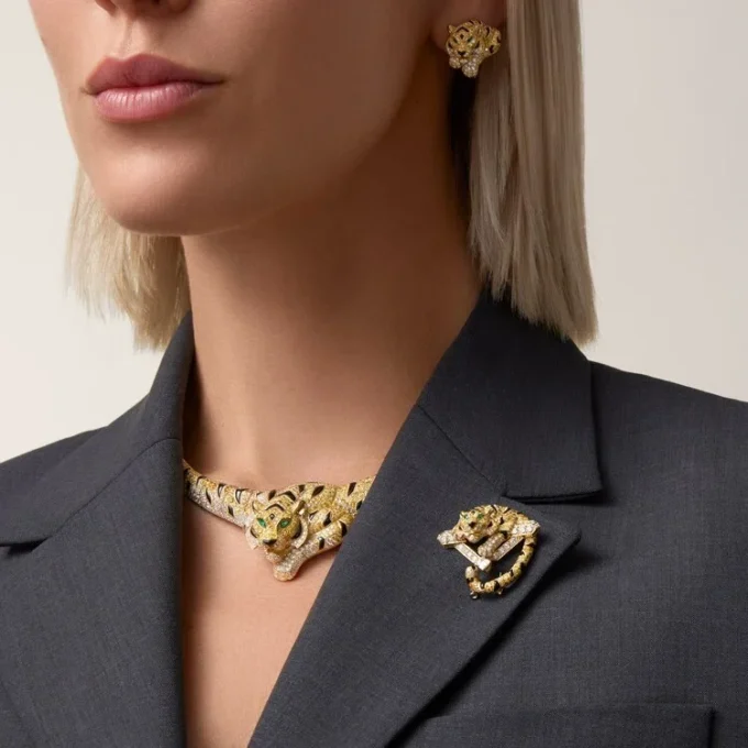 Faune Et Flore De Cartier-brosch, gula, orange och bruna diamanter, pavé