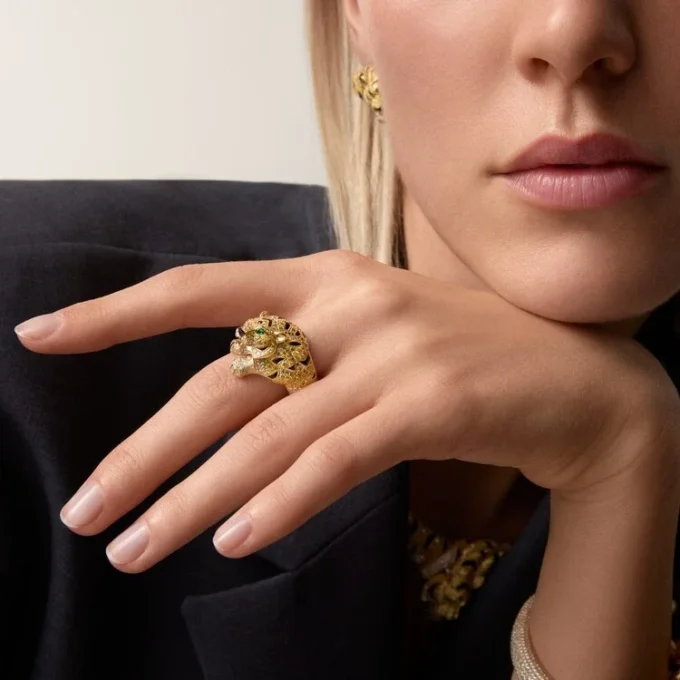 Faune Et Flore De Cartier-ring, gula, orange och bruna diamanter, pavé