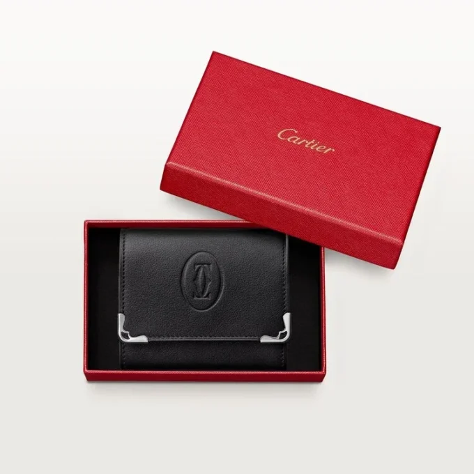 Fyrkantig plånbok, Must De Cartier – svart kalvskinn, rostfritt stål – Cartier Fyrkantig plånbok, Must De Cartier – svart kalvskinn, rostfritt stål – Cartier