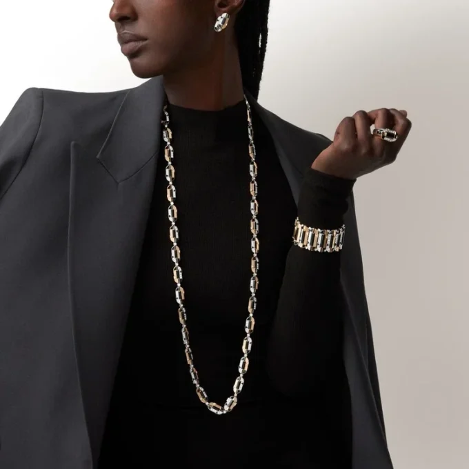 Geometrie & Contrastes Halsband, Onyx, Multi-Wear, Paved Geometrie & Contrastes Halsband, Onyx, Multi-Wear, Paved