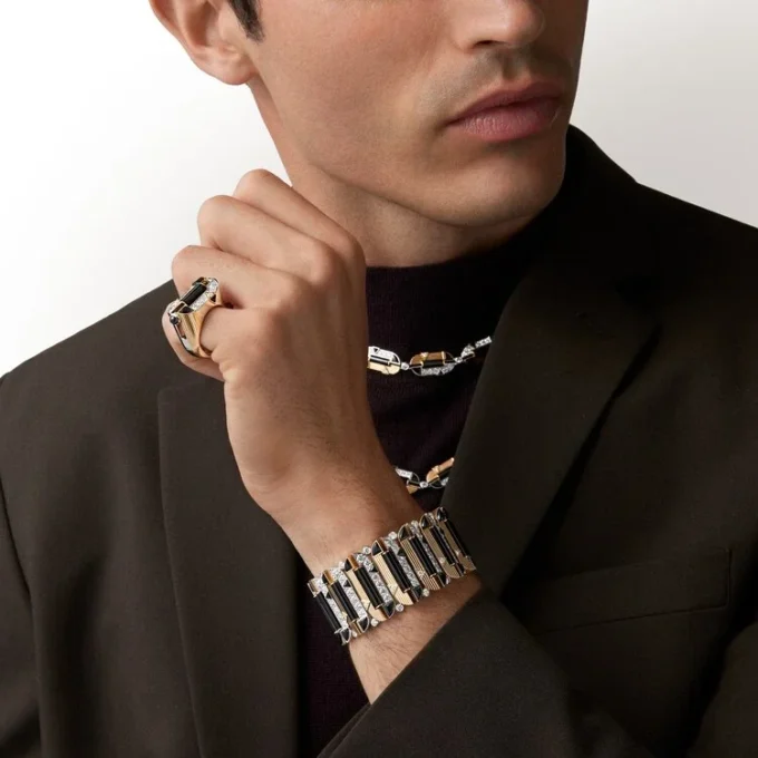Geometrie & Contrastes Halsband, Onyx, Multi-Wear, Paved Geometrie & Contrastes Halsband, Onyx, Multi-Wear, Paved
