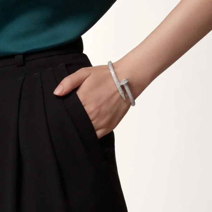 Juste Un Clou-armband, stor modell, halvpavé