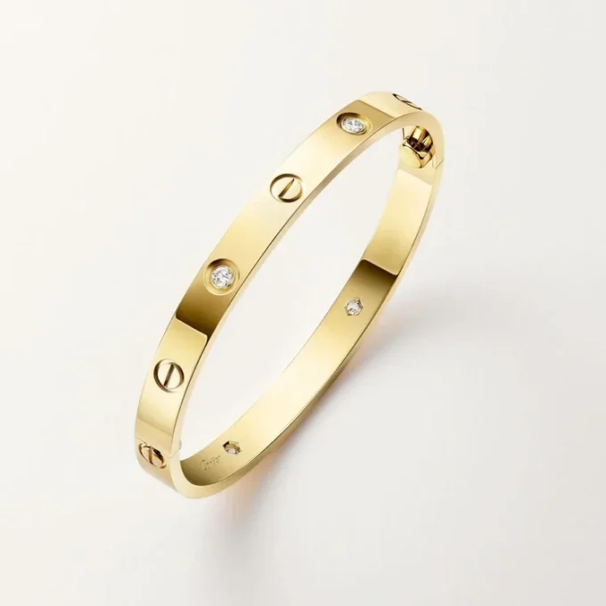 Kärleksarmband, klassisk modell, 4 diamanter Kärleksarmband, klassisk modell, 4 diamanter