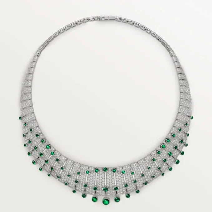 Le Voyage Recommence-halsband, smaragd, pavé