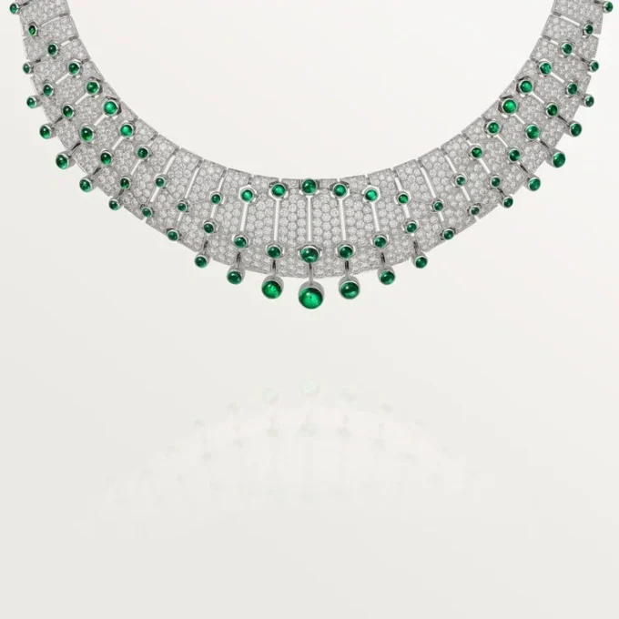 Le Voyage Recommence-halsband, smaragd, pavé