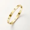 Love-armband, klassisk modell, 10 diamanter Love-armband, klassisk modell, 10 diamanter