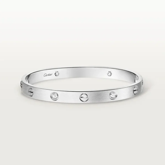 Love-armband, klassisk modell, borstad, 4 diamanter