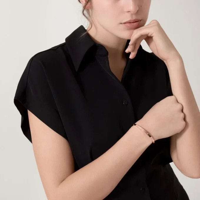 Love-armband, liten modell, 10 diamanter