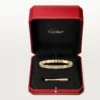 Love-armband, medelstor modell, pavé Love-armband, medelstor modell, pavé