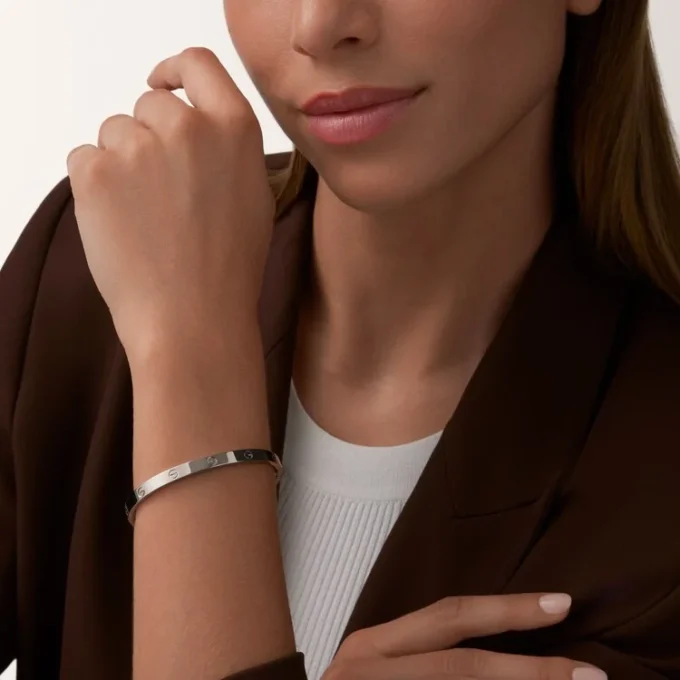 Love-armband, mediummodell Love-armband, mediummodell