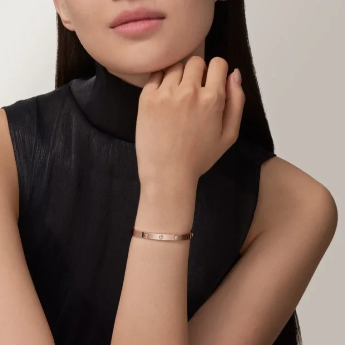 Love-armband, mediummodell, 4 diamanter Love-armband, mediummodell, 4 diamanter