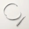 Love-armband, mediummodell, 4 diamanter Love-armband, mediummodell, 4 diamanter