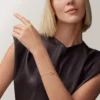 Love-armband, på kedja, pavé