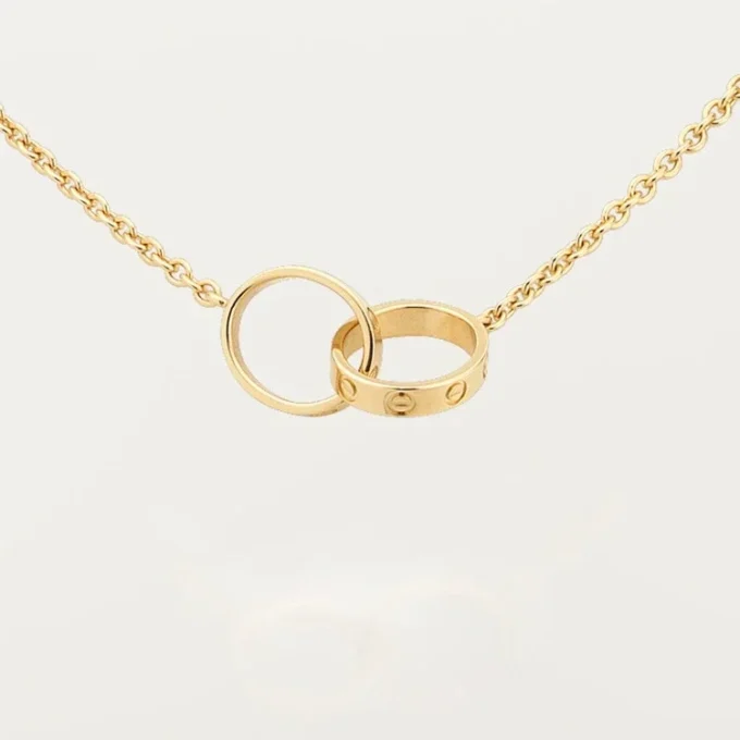 Love-hänge och kedjehalsband i gult guld | Cartier Us Love-hänge och kedjehalsband i gult guld | Cartier Us