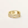 Love-ring, klassisk modell, pavé, 6 diamanter Love-ring, klassisk modell, pavé, 6 diamanter