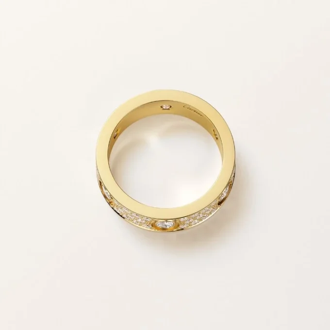 Love-ring, klassisk modell, pavé, 6 diamanter Love-ring, klassisk modell, pavé, 6 diamanter