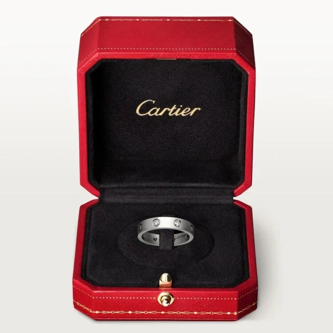 Love-vigselring, 8 diamanter – vitguld, diamanter – Cartier