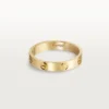 Love-vigselring i gult guld, liten modell | Cartier Us