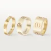 Love-vigselring i gult guld, liten modell | Cartier Us