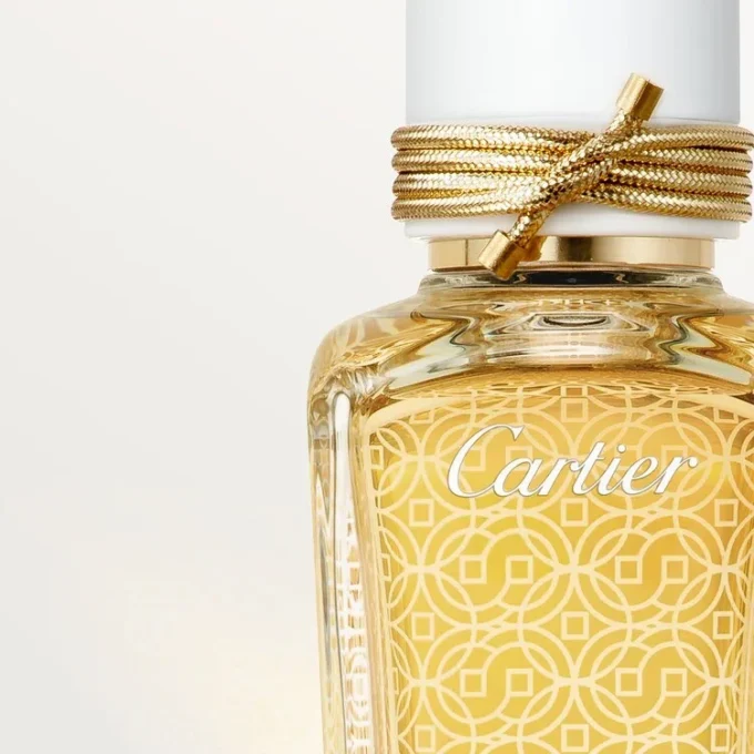 Oud & Santal Fragrance- Les Heures Voyageuses |Cartier Oud & Santal Fragrance- Les Heures Voyageuses |Cartier