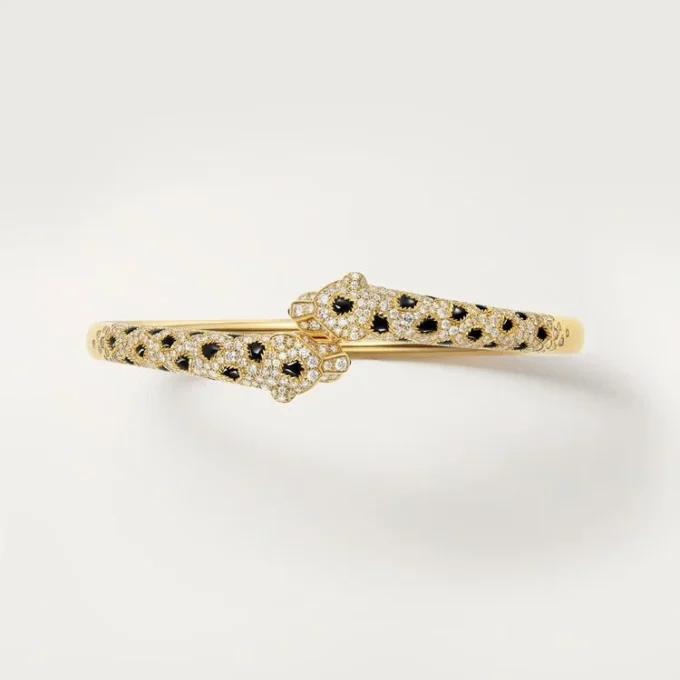 Panthere De Cartier-armband, liten modell, halvpavé