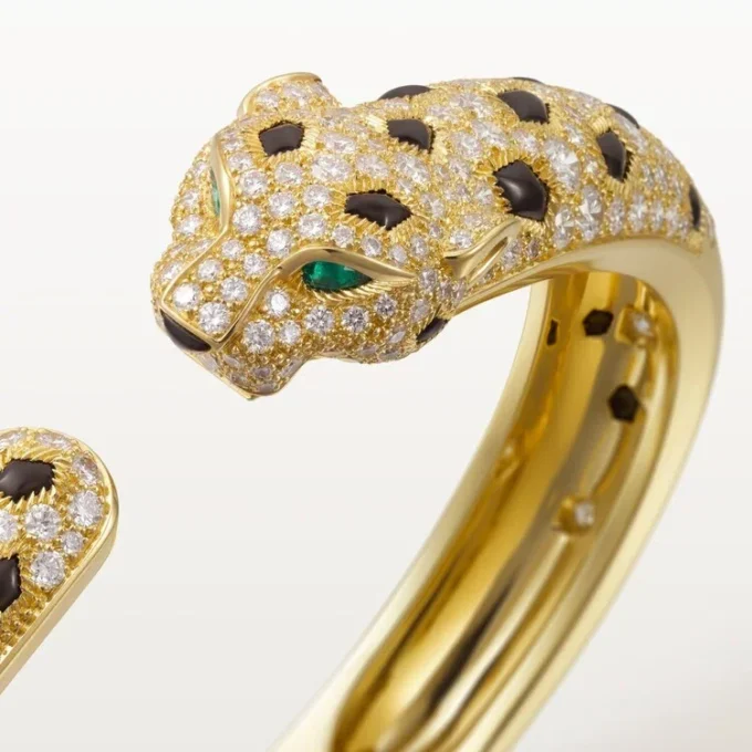 Panthere De Cartier-armband, medelstor modell, halvpavé