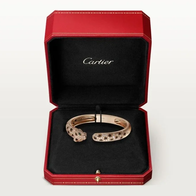 Panthere De Cartier-armband, medelstor modell, halvpavé