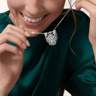 Panthere De Cartier-halsband – vitguld, smaragder, diamanter, onyx – Cartier