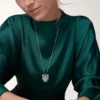 Panthere De Cartier-halsband – vitguld, smaragder, diamanter, onyx – Cartier Panthere De Cartier-halsband – vitguld, smaragder, diamanter, onyx – Cartier
