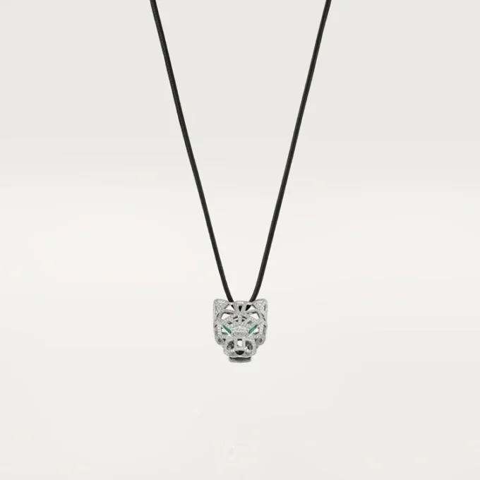 Panthere De Cartier-halsband – vitguld, smaragder, diamanter, onyx – Cartier Panthere De Cartier-halsband – vitguld, smaragder, diamanter, onyx – Cartier