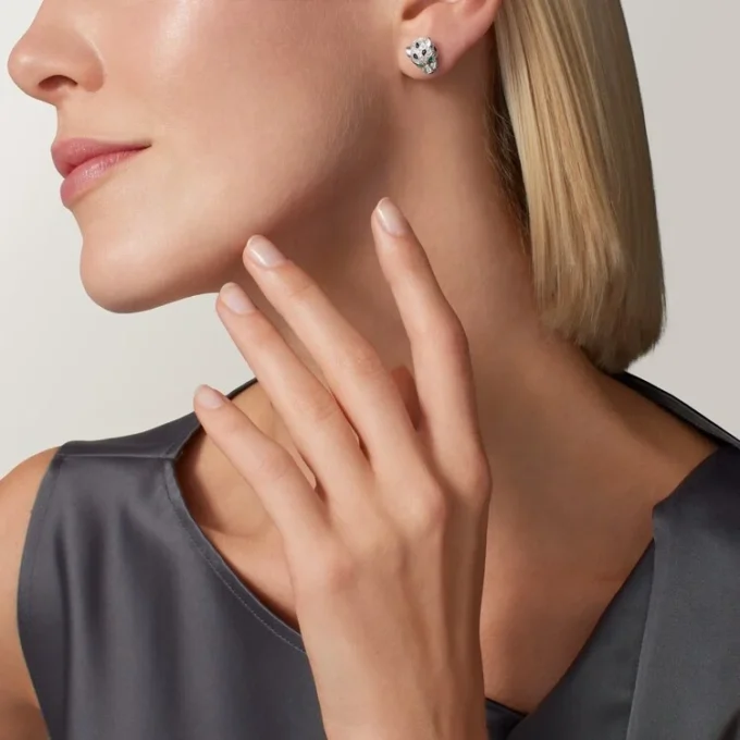 Panthere De Cartier örhängen, pavé Panthere De Cartier örhängen, pavé