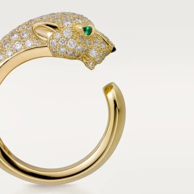 Panthere De Cartier-ring – gult guld, diamanter, smaragder, onyx – Cartier Panthere De Cartier-ring – gult guld, diamanter, smaragder, onyx – Cartier
