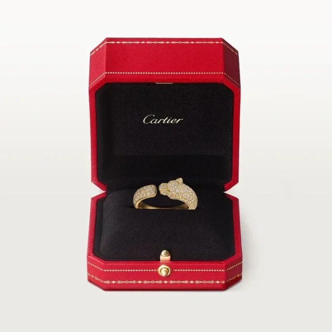 Panthere De Cartier-ring – gult guld, smaragder, onyx, diamanter – Cartier Panthere De Cartier-ring – gult guld, smaragder, onyx, diamanter – Cartier
