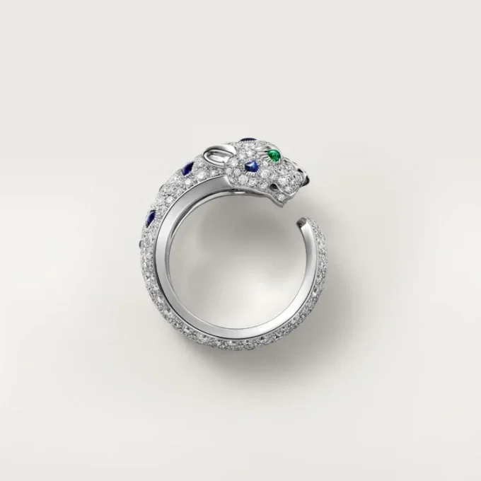 Panthere De Cartier-ring, medelstor modell, halvpavé Panthere De Cartier-ring, medelstor modell, halvpavé