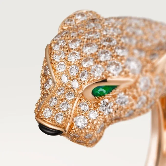 Panthere De Cartier-ring – Roséguld, diamanter, smaragder, onyx – Cartier