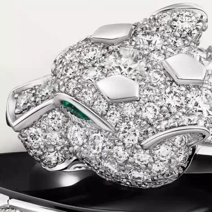 Panthere De Cartier-ring, svart lack, pavé Panthere De Cartier-ring, svart lack, pavé