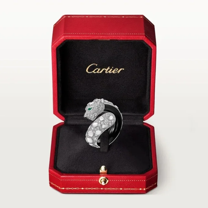 Panthere De Cartier-ring, svart lack, pavé Panthere De Cartier-ring, svart lack, pavé