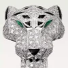 Panthere De Cartier-ring – vitguld, diamanter, smaragder, onyx – Cartier