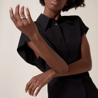Panthere De Cartier-ring – vitguld, smaragder, onyx, diamanter – Cartier Panthere De Cartier-ring – vitguld, smaragder, onyx, diamanter – Cartier